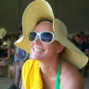 Meet your Posher, Myra